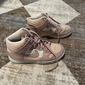 Women's Nike Dunk High Pink White Sneakers Size 7